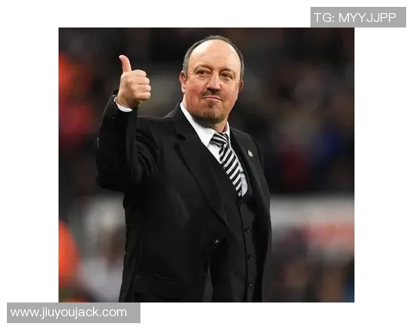 贝尼特斯即将加盟帕纳辛纳科斯执教未来充满期待